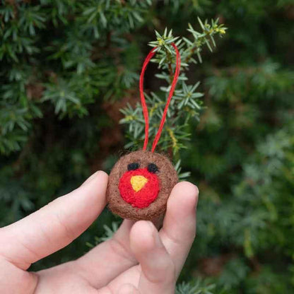 Christmas Tweetings Wool Felt Robin - Postboxed